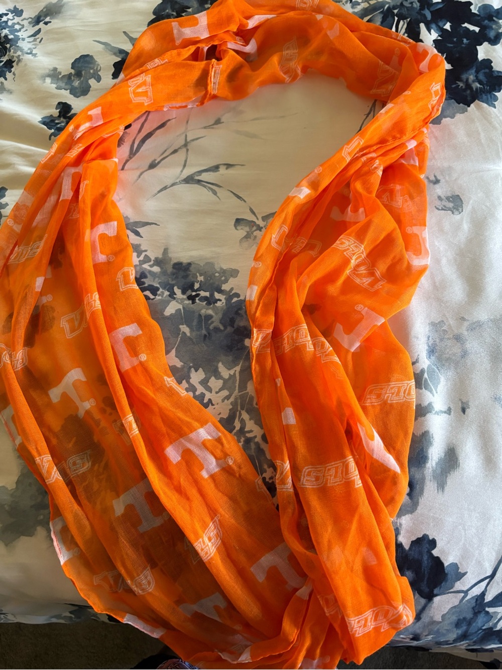 Tennessee Vols Orange Logo Infinity Scarf - Women Accessories